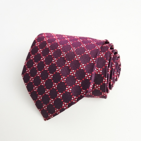 Banana Republic Other - NEW Banana Republic Italian Silk Geo Print Tie